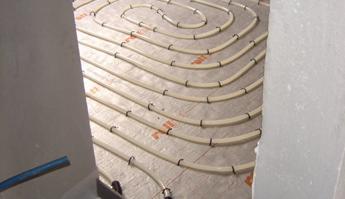 Fußbodenheizung in einem Haus in Herakleion Kreta - 2005